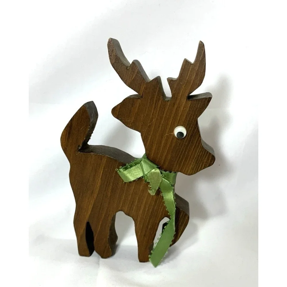 Vintage Wood Deer 7.5